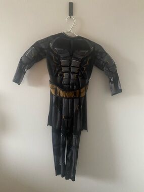 Kids Black Superhero Muscle Costume with Gold Accents Size S 4-6T